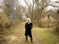 Emmylou Harris: 20 Sucessos que Definem a Voz da Música Roots