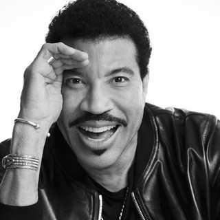 Lionel Richie: 10 Hits Essenciais para Ouvir