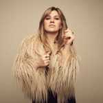 Kelly Clarkson: 20 Super Sucessos â€” a playlist que celebra a forÃ§a do pop