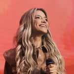 Marine Friesen: 20 Super Sucessos que definem seu universo musical