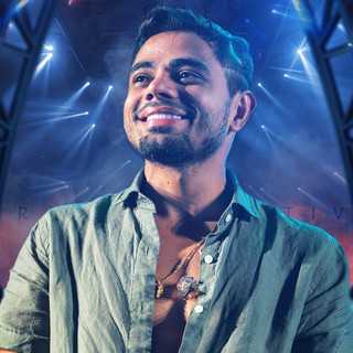 Evoney Fernandes: os 20 super sucessos que vão te cativar