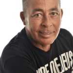Hyldon: 20 Super Sucessos que definem o soul brasileiro