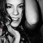 Bebel Gilberto em Destaque: 20 Super Sucessos que Moldam a Bossa ContemporÃ¢nea