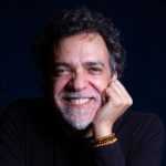 Paulinho Moska: 20 super sucessos que costuram poesia e som