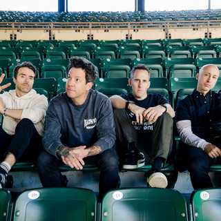 Simple Plan: 20 Super Sucessos para Acelerar Seu Ritmo — Guia Editorial e Playlist