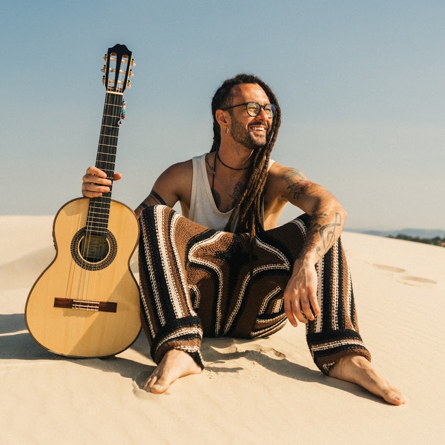 Gabriel Elias: 20 super sucessos para ouvir na playlist oficial