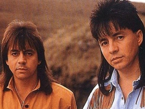 20 Super Sucessos de Chitaozinho & Xororó: o Sertanejo que Continua Encantando