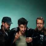 Mumford and Sons em 20 Sucessos: a playlist que celebra o folk rock da banda