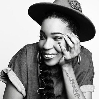 Macy Gray em Destaque: 20 Sucessos que Revelam a Voz Rouca e Marcante