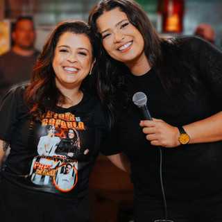Rayane & Rafaela: 20 Super Sucessos Que Definem o Momento da Dupla