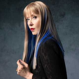 Suzanne Vega: 20 Sucessos Icônicos para Ouvir e Descobrir
