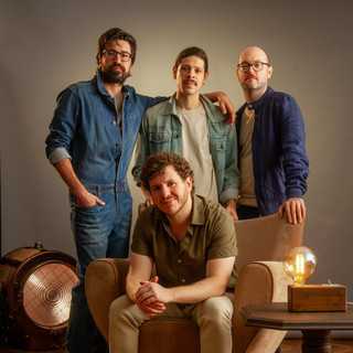 Dingo: 20 Super Sucessos – a playlist que revela o som da banda