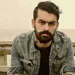 Esteban Tavares em Destaque: a Playlist Mais Tocadas para Acompanhar o Artista