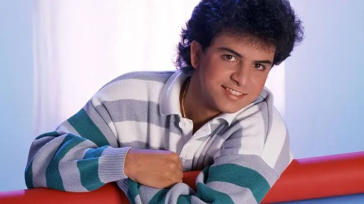 Glenn Medeiros: a playlist que celebra baladas românticas e um legado pop