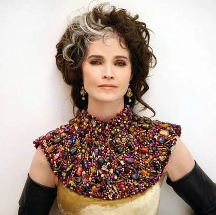 Alannah Myles: o universo de faixas que definem seu legado musical