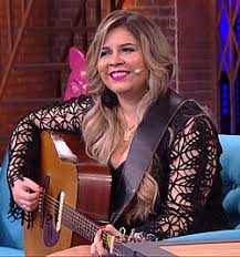 Marilia Mendonca: 20 Super Sucessos que Moldaram o Sertanejo